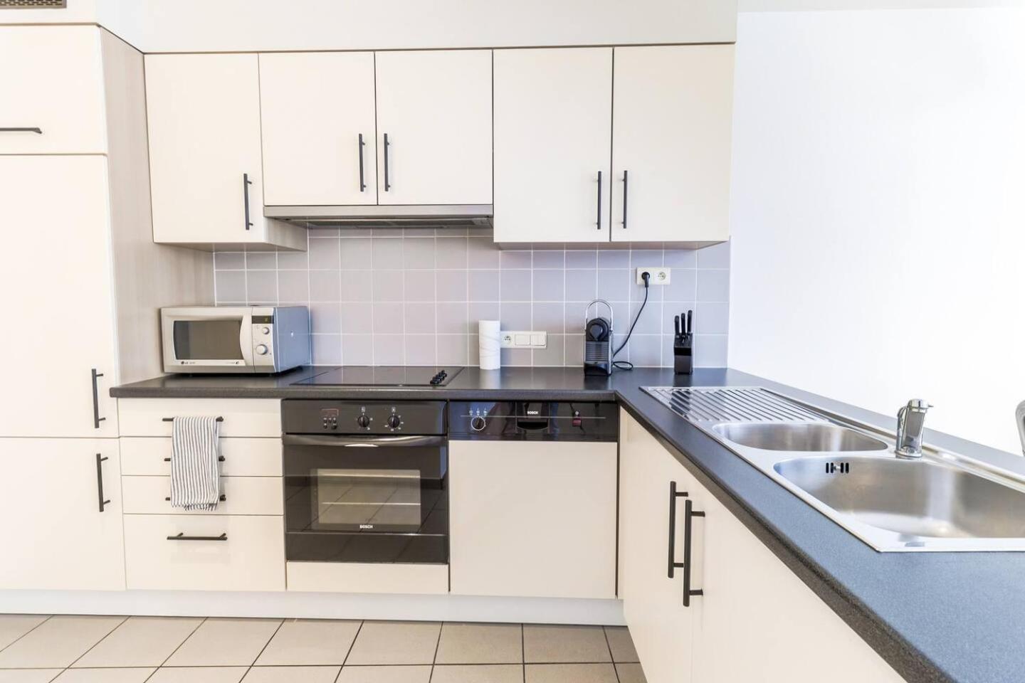 Apartment Scheldekaai Antwerp Exterior photo